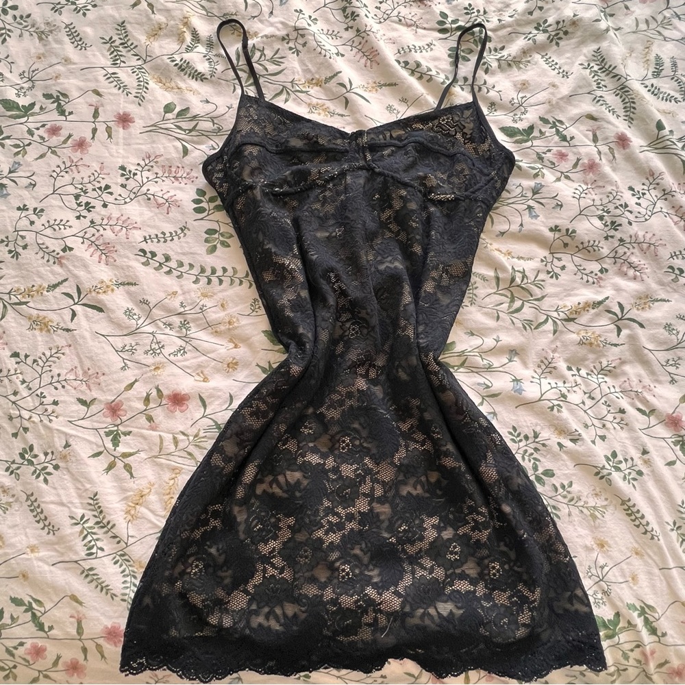 Wilfred mesh and lace mini length lined dress adjustable straps “boned” cups